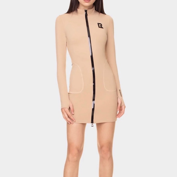 RUDSAK DRESS - Picture 1 of 3